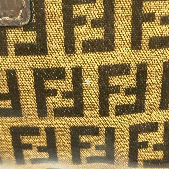 Authentic FENDI FF Zucca pattern Pochette Cross body Shoulder Bag Vinyl x Leathe - Picture 6 of 11